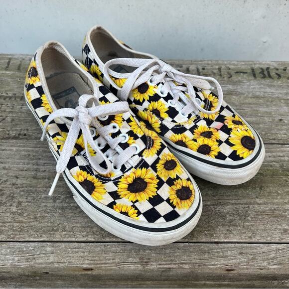 Vans Black White Checkerboard Sunflower Sneakers Size 5 - Picture 1 of 7